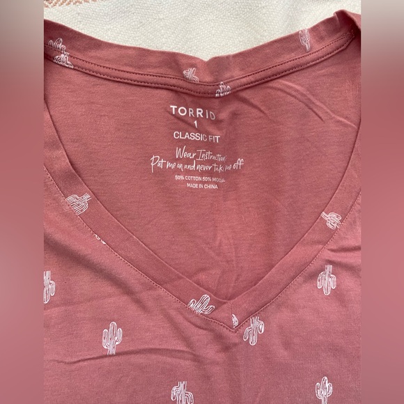 Torrid Classic Fit Cactus - Picture 2 of 3